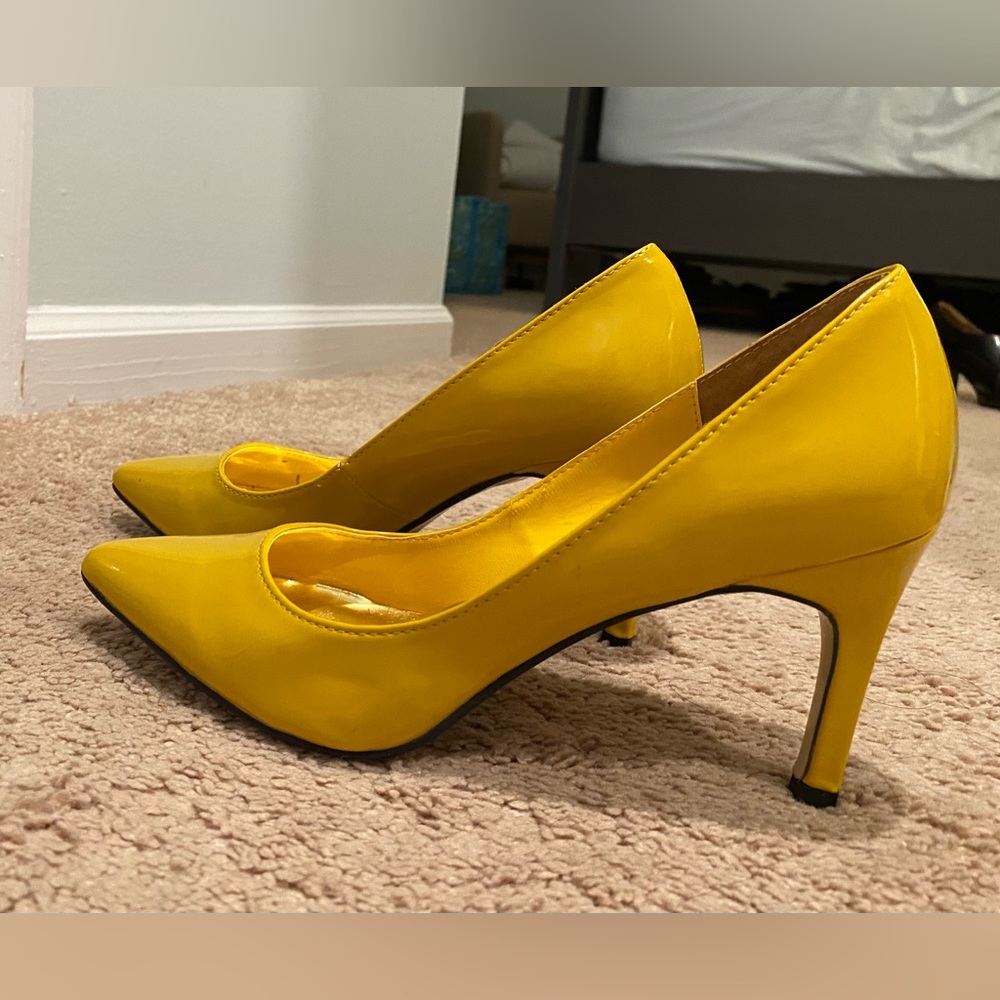 Pierre Dumas Patent Heels